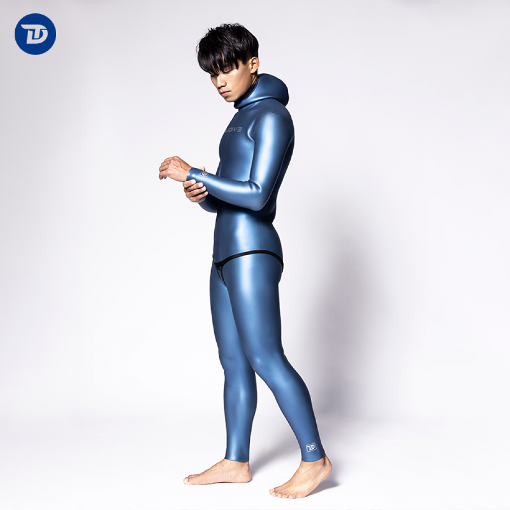 Men's glide skin freediving wetsuit 3/5mm from Trudive for spearfishing, deep diving, and competitive freediving