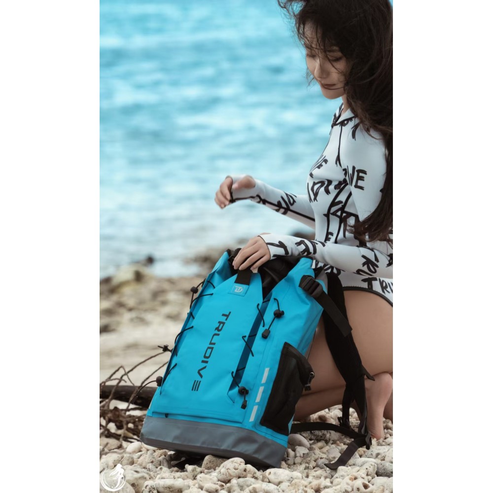 TruDive 25L Waterproof Dry Backpack with Fin Compartment