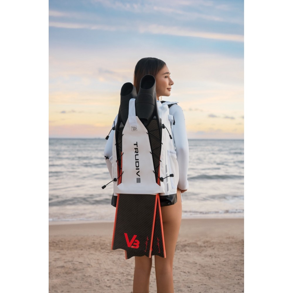 White micro cutout bikini wetsuit with long sleeves and front zipper for women’s beach and water sports