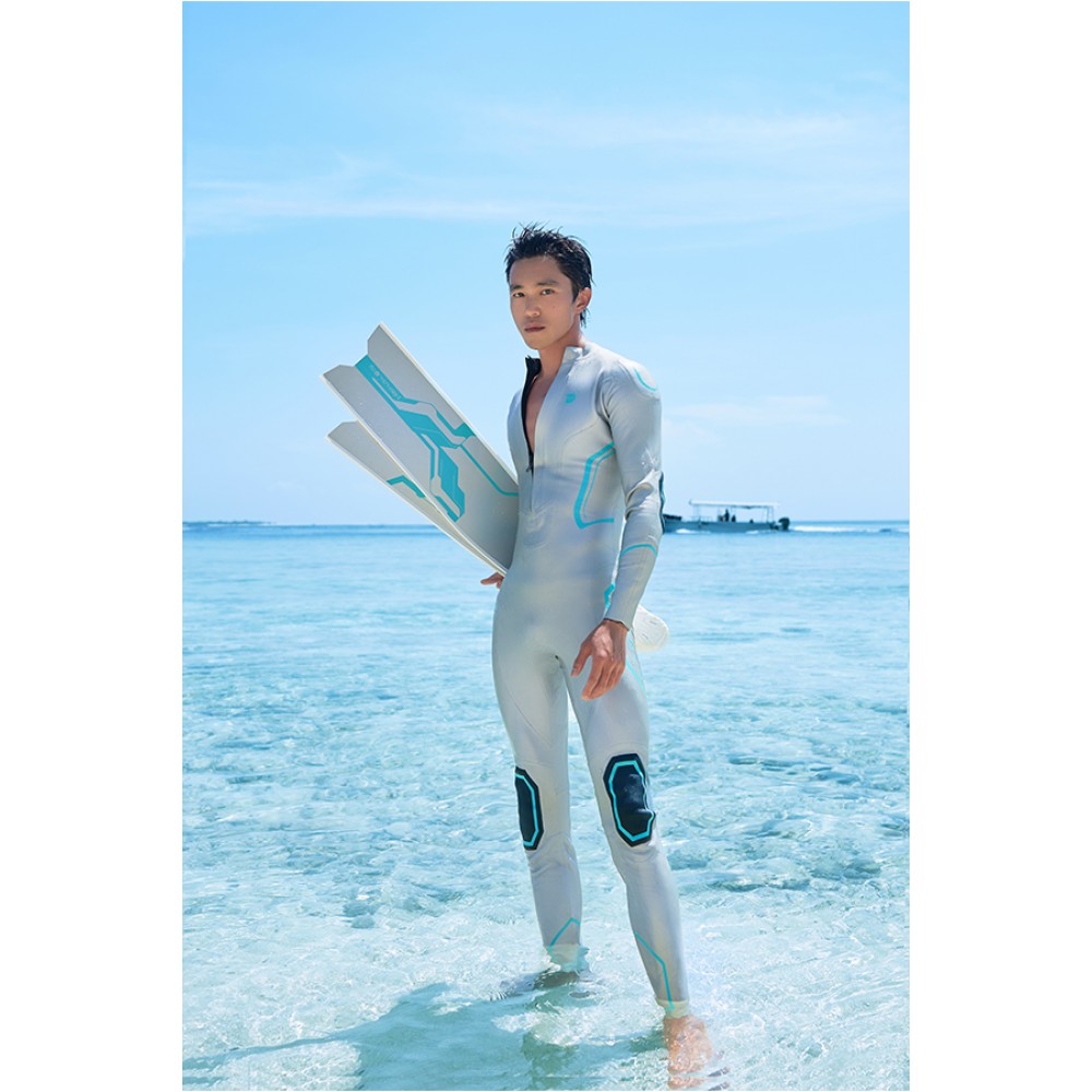 Armor Series men's longsleeve jumpsuit 1.5mm in black from Trudive for warm-water freediving